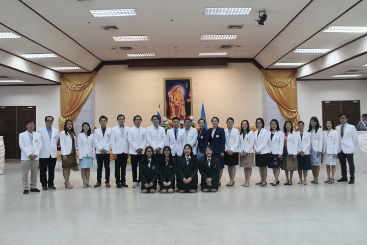 คณะแพทย์ ม.นเรศวร ร่วมพิธีเทิดพระเกียรติวันเฉลิมพระชนมพรรษา สมเด็จพระนางเจ้าสิริกิติ์ พระบรมราชินีนาถ พระบรมราชชนนีพันปีหลวง